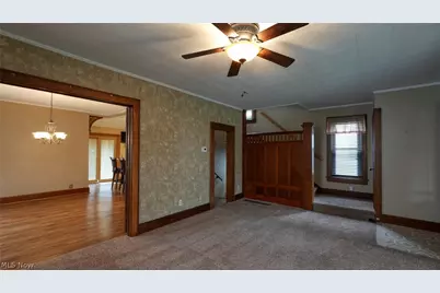 809 N 10th Street, Cambridge, OH 43725 - Photo 7