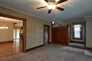 809 N 10th St, Cambridge, OH 43725 - Photo 7