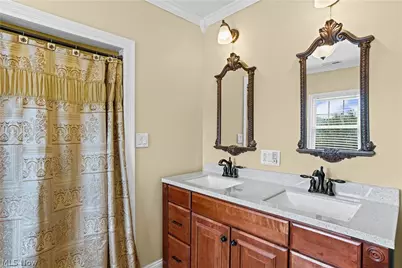 1025 3rd Street, Brilliant, OH 43913 - Photo 25