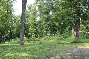 13893 Co Rd 100, Lakeville, OH 44638 - Photo 25