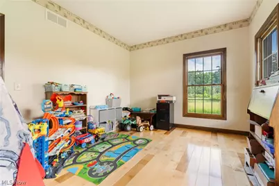 1100 E Bayton Street, Alliance, OH 44601 - Photo 11