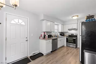 9160 Memphis Ave, Loveland, OH 44144 - Photo 11