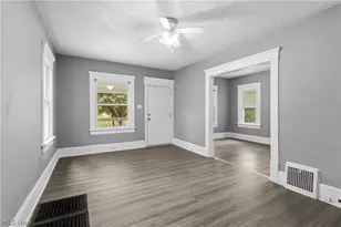 980 Pardee Ave, Akron, OH 44306 - Photo 9