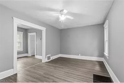 980 Pardee Avenue, Akron, OH 44306 - Photo 9