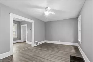 980 Pardee Ave, Akron, OH 44306 - Photo 9