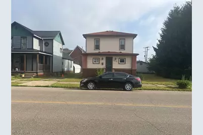 309 E 1st Street, Uhrichsville, OH 44683 - Photo 1