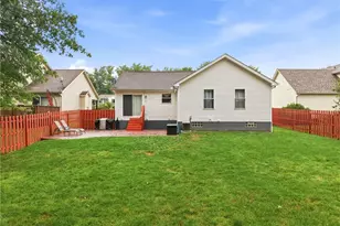 891 Jerry Dr, Hubbard, OH 44425 - Photo 5