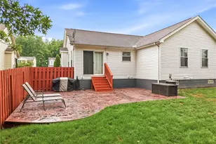 891 Jerry Dr, Hubbard, OH 44425 - Photo 7