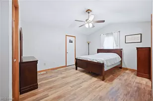 891 Jerry Dr, Hubbard, OH 44425 - Photo 19