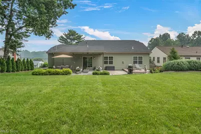 364 31st Street SW, Barberton, OH 44203 - Photo 37
