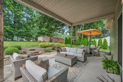 364 31st Street SW, Barberton, OH 44203 - Photo 33