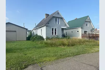 420 W 4th Street, Uhrichsville, OH 44683 - Photo 3