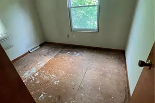 203 W Parkway Dr, Madison, OH 44057 - Photo 5