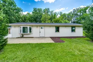 1560 Evergreen Dr, Streetsboro, OH 44241 - Photo 1