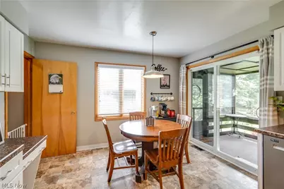 1204 Taplin Avenue, New Franklin, OH 44319 - Photo 9