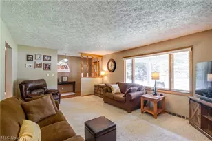 1204 Taplin Ave, New Franklin, OH 44319 - Photo 7