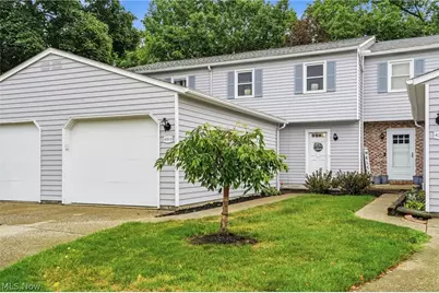 435 Abbeyville Road #E 5, Medina, OH 44256 - Photo 1