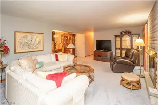 5345 Schario Rd NW, Canton, OH 44718 - Photo 7