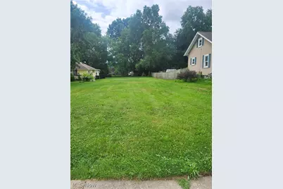 3828 Curtis Street, Mogadore, OH 44260 - Photo 1