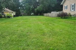 3828 Curtis St, Mogadore, OH 44260 - Photo 1