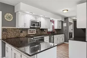 9522 Newton Falls Rd, Ravenna, OH 44266 - Photo 7