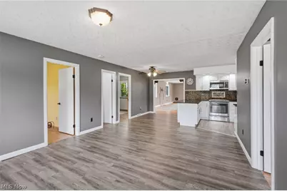 9522 Newton Falls Road, Ravenna, OH 44266 - Photo 5