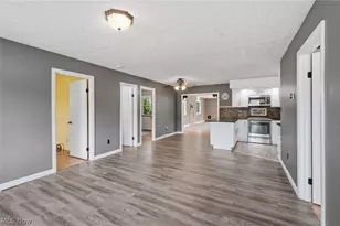 9522 Newton Falls Rd, Ravenna, OH 44266 - Photo 5