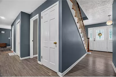 12 Square Circle Drive, Madison, OH 44057 - Photo 5