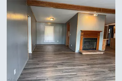 408 Compass Circle SE, New Philadelphia, OH 44663 - Photo 3