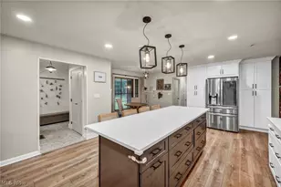 11523 Auburn Rd, Chardon, OH 44024 - Photo 9