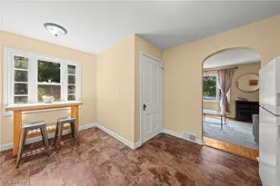 1007 S Munroe Rd, Tallmadge, OH 44278 - Photo 5