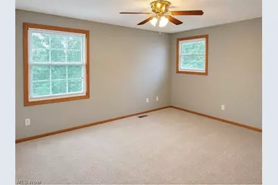 10199 Hoose Road, Concord Twp, OH 44060 - Photo 11