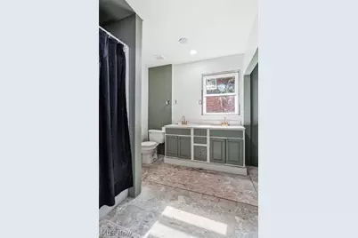 105 W Harrison Street, Alliance, OH 44601 - Photo 15