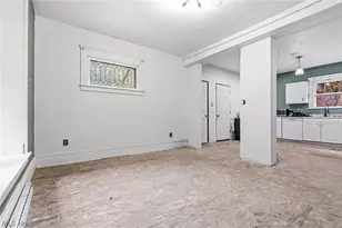 105 W Harrison St, Alliance, OH 44601 - Photo 7