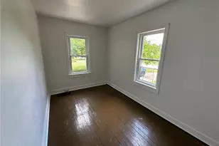 3512 Tangent St, Youngstown, OH 44502 - Photo 7