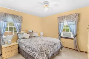142 S Navarre Ave, Austintown, OH 44515 - Photo 17