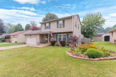142 S Navarre Avenue, Austintown, OH 44515 - Photo 3
