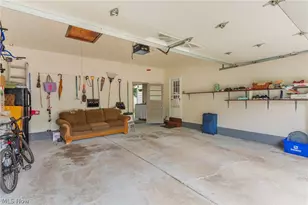 142 S Navarre Ave, Austintown, OH 44515 - Photo 25