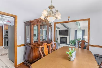 142 S Navarre Avenue, Austintown, OH 44515 - Photo 7
