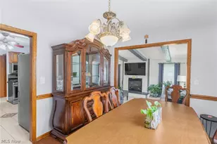 142 S Navarre Ave, Austintown, OH 44515 - Photo 7