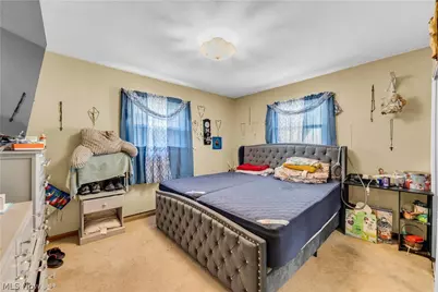 1030 W 29th Street, Lorain, OH 44052 - Photo 17