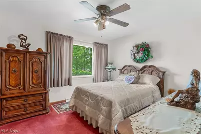 570 East Street, East Palestine, OH 44413 - Photo 31