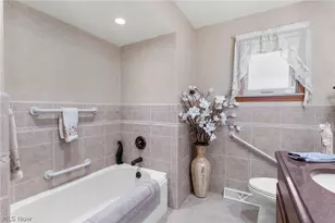 570 East St, East Palestine, OH 44413 - Photo 39