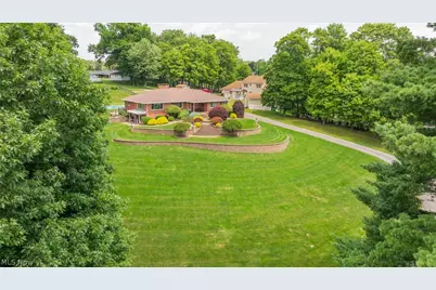 570 East Street, East Palestine, OH 44413 - Photo 3