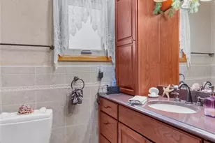 570 East St, East Palestine, OH 44413 - Photo 29