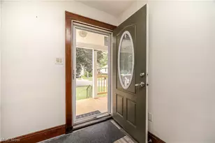 718 Virginia Ave, Akron, OH 44306 - Photo 5
