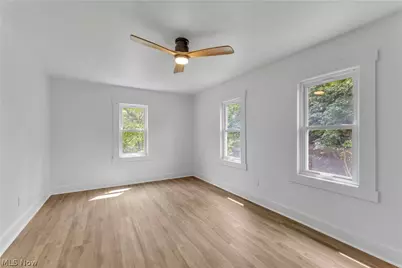 2233 E 93rd Street, Loveland, OH 44106 - Photo 17
