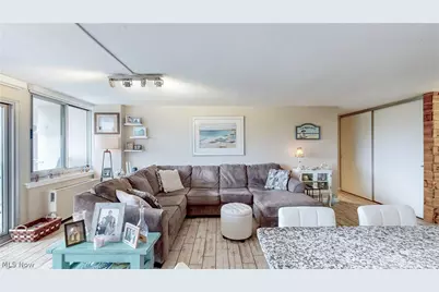 12900 Lake Avenue #915, Oakwood, OH 44107 - Photo 15