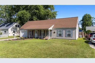 4845 Redwood Drive, Sheffield Lake, OH 44054 - Photo 3