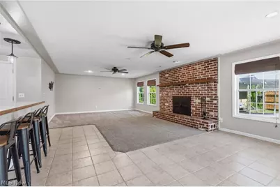 4845 Redwood Drive, Sheffield Lake, OH 44054 - Photo 25